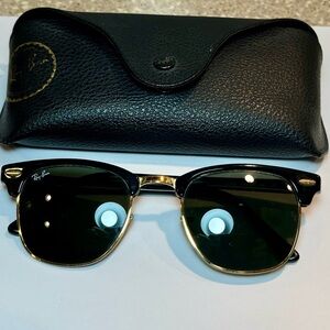 Ray-Ban Clubmaster Classic Sunglasses